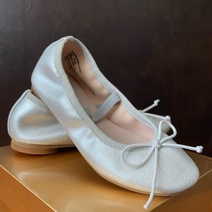 Little Girls Ruby & Bloom Light Silver Ballet Flats